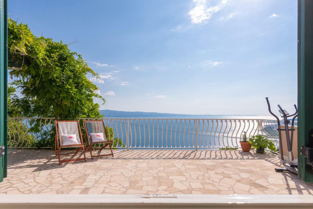 Holiday Home Figa Omiš Екстериор снимка
