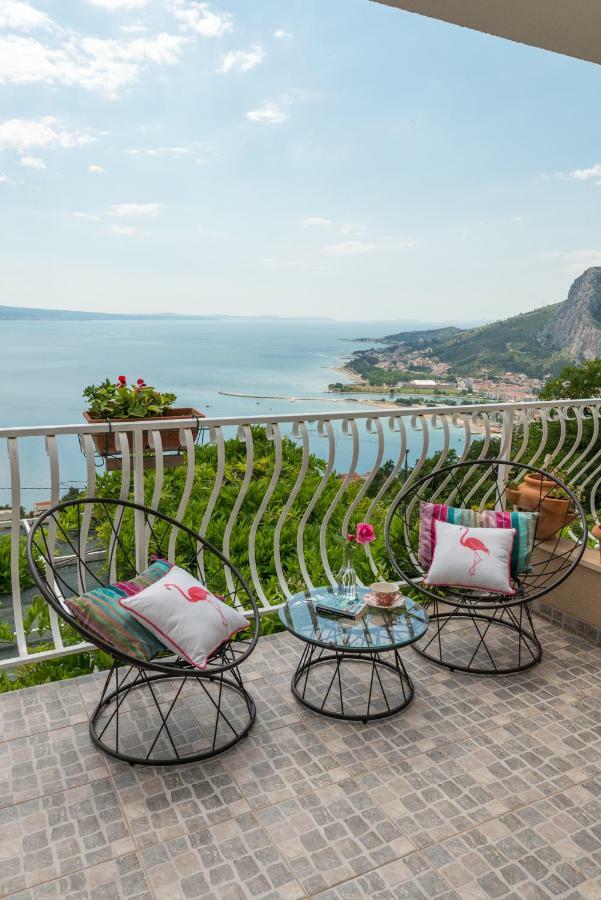 Holiday Home Figa Omiš Екстериор снимка